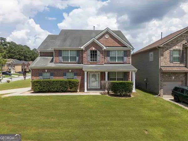 7562 Bowhead Court, Fairburn, GA 30213