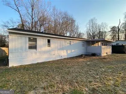 114 Skyland Drive E, Locust Grove, GA 30248