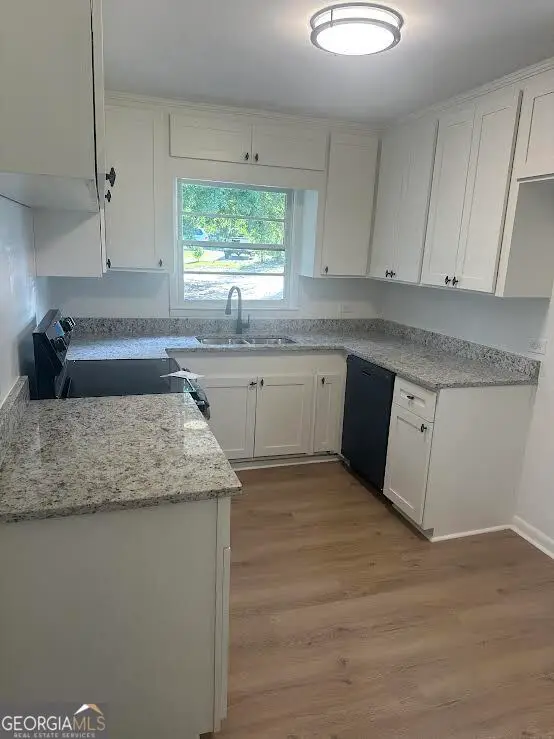 369 W Candler Street, Winder, GA 30680 - #2