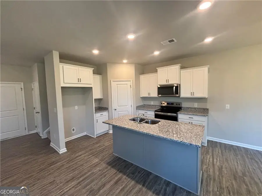 162 Millers Lane, Calhoun, GA 30701 - #2