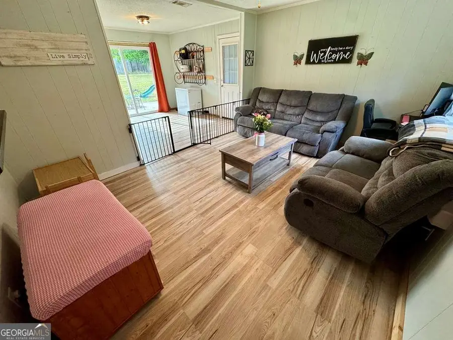 109 Hemlock Street, Fitzgerald, GA 31750 - #3