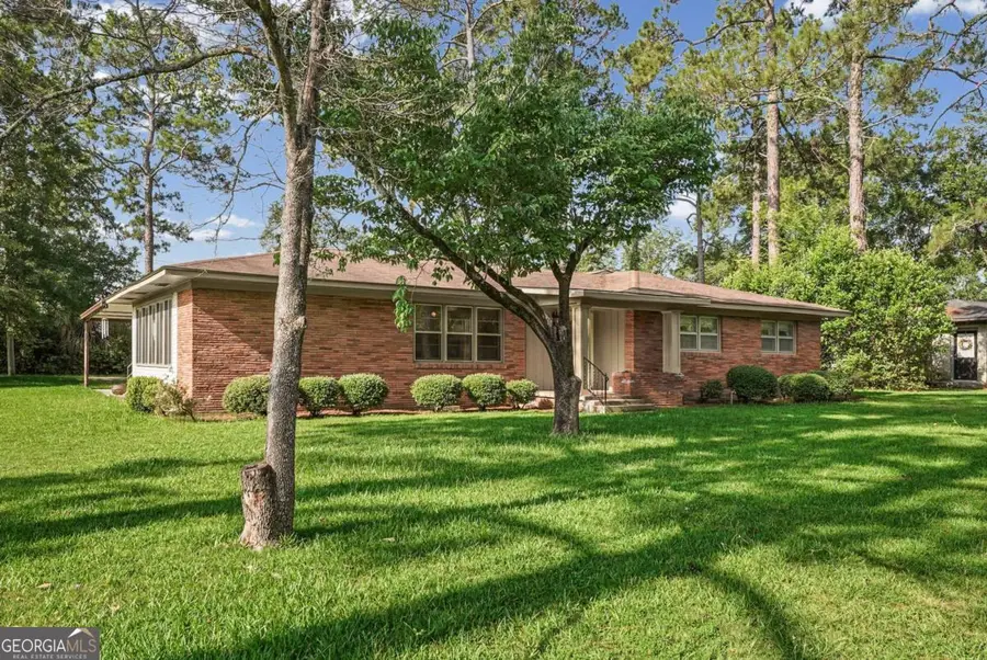 116 Patton Avenue, Fitzgerald, GA 31750 - #2