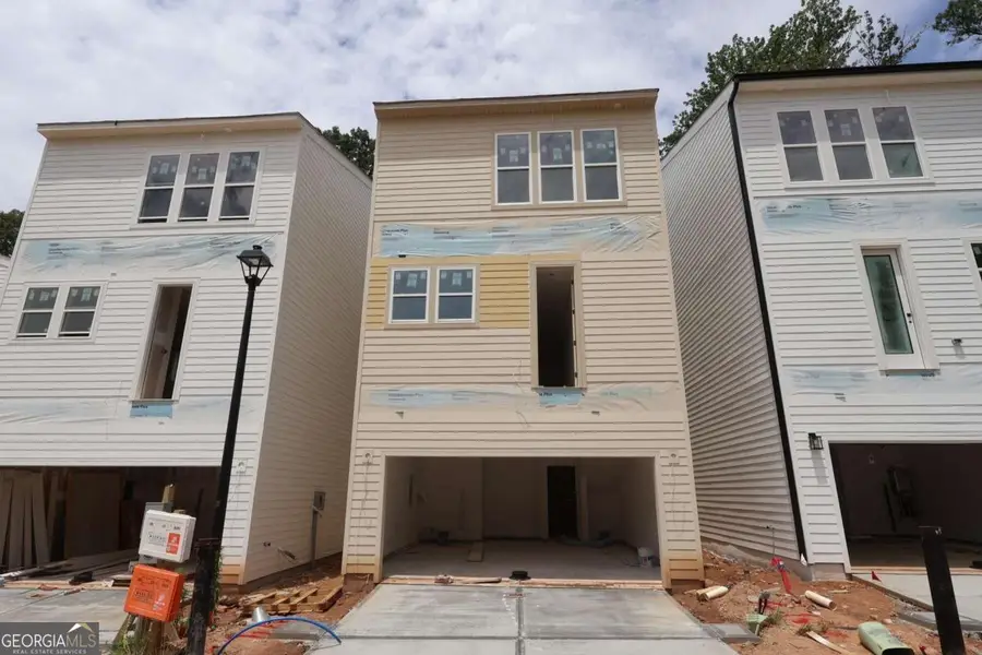 646 Memphis Drive, Scottdale, GA 30079 - #2