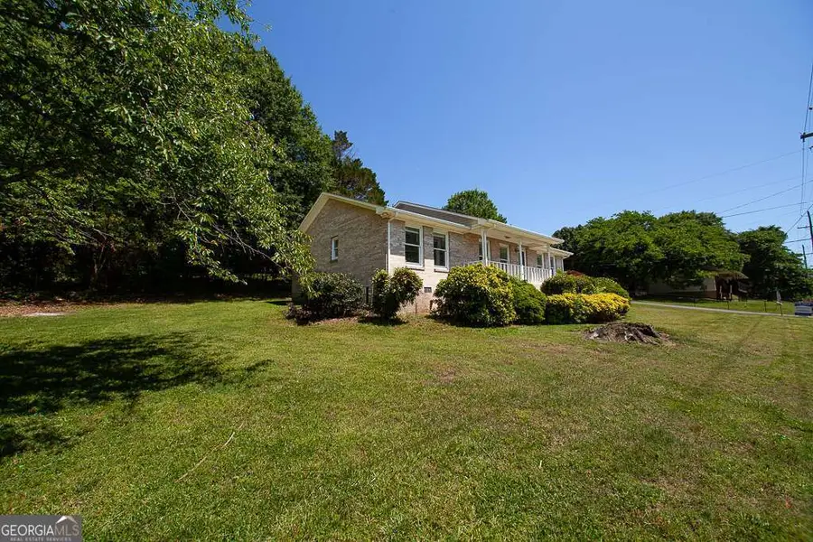 102 Lindsey Court Ne, Calhoun, GA 30701 - #2