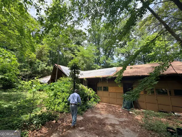 905 Audrey Drive, Woodstock, GA 30188