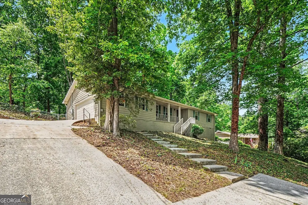 3642 Rainbow Circle Sw, Snellville, GA 30039 - #1
