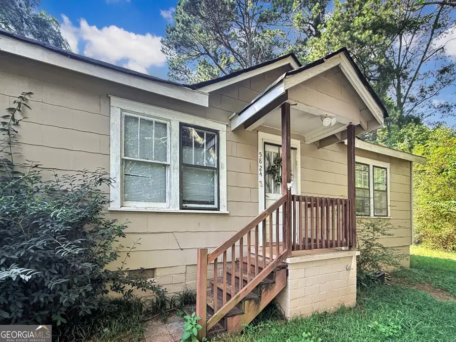 5824 Church Street, Flowery Branch, GA 30542 - #3