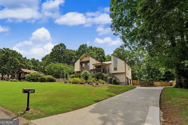154 W Putnam Ferry Road, Woodstock, GA 30189