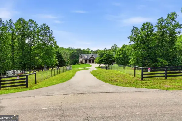457 Arlington Way, Canton, GA 30114