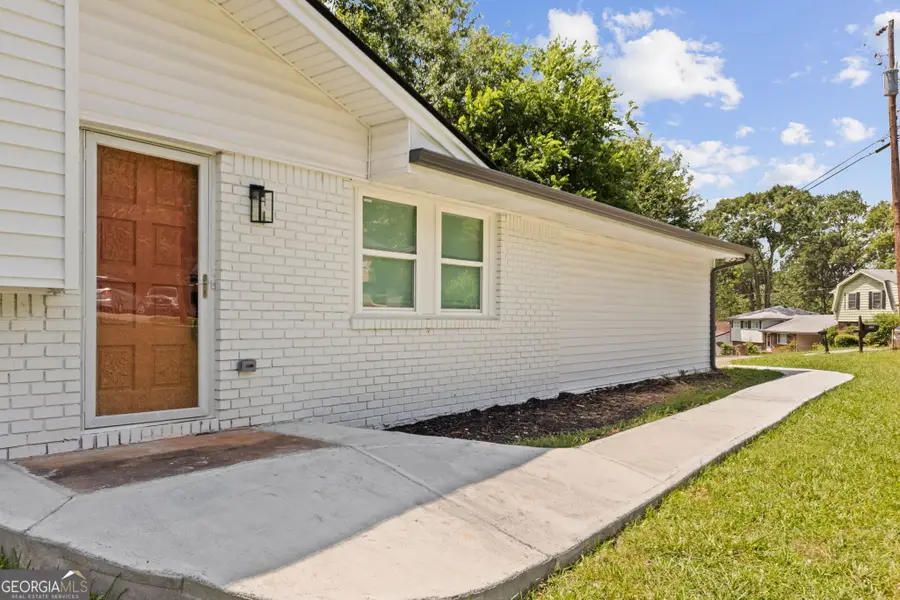 925 Majesty Lane, Morrow, GA 30260 - #2