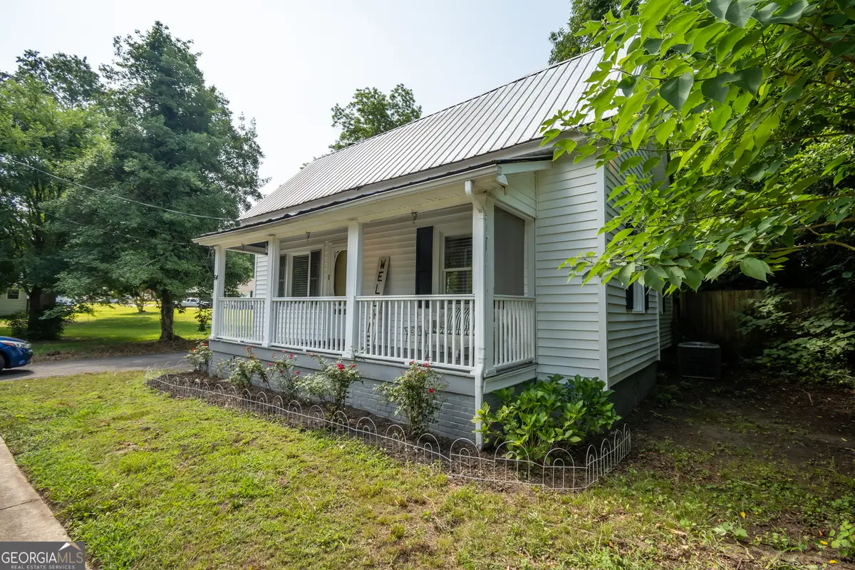 64 Madison, Commerce, GA 30529 - #1