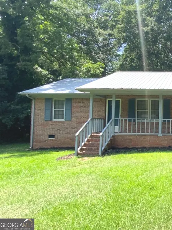 387 N Richardson Street, Hartwell, GA 30643
