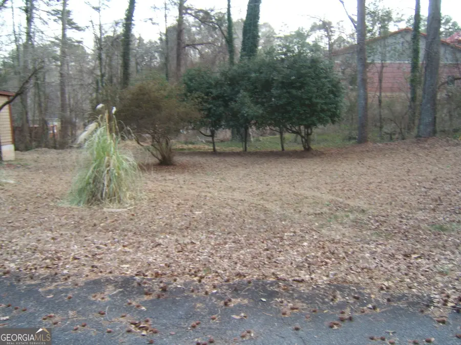 2026 SW Kimberly Road Sw, Atlanta, GA 30331 - #3