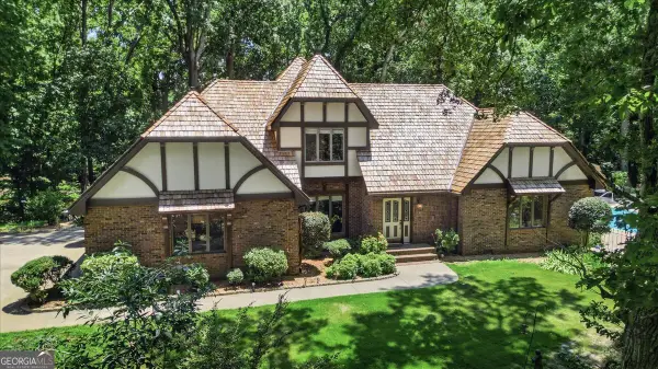 4525 Mountain View Road, Oakwood, GA 30566