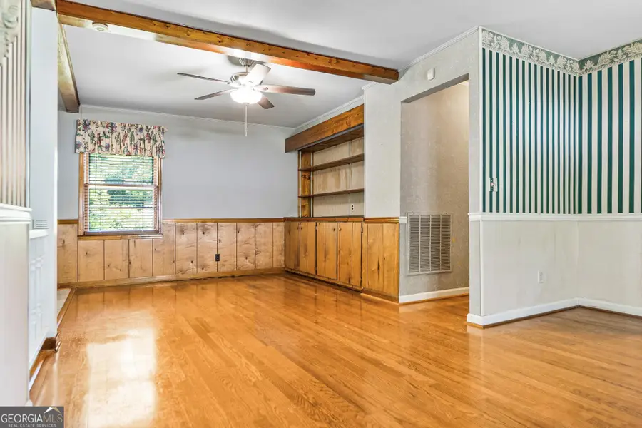155 W Johnston Street, Forsyth, GA 31029 - #2