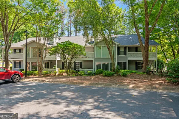 407 Natchez Trace, Sandy Springs, GA 30350