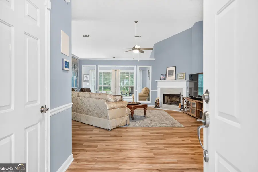 910 Prestonwood Drive, Lawrenceville, GA 30043 - #3