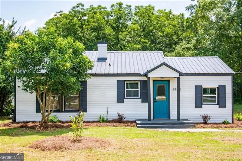 1404 N Forest Avenue, Hartwell, GA 30643 - #1