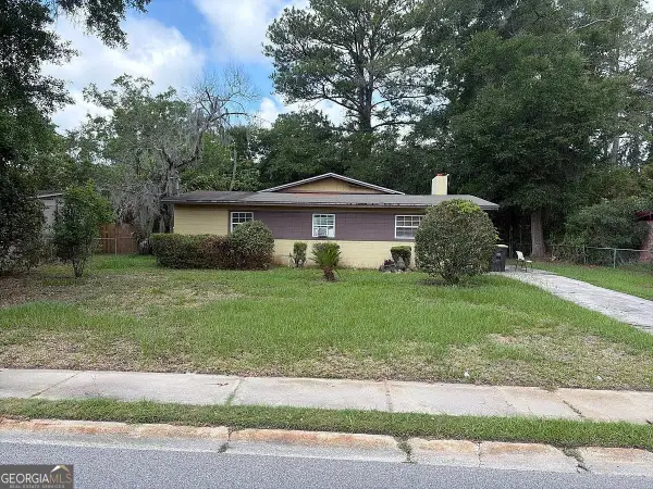 8610 Howell Drive, Jacksonville, FL 32208