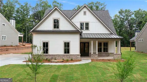 172 Cherokee Drive S, Waleska, GA 30183