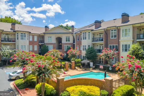 825 Highland Lane Ne #1207, Atlanta, GA 30306