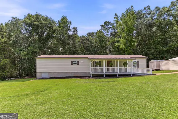 202 Oak Circle, Hull, GA 30646