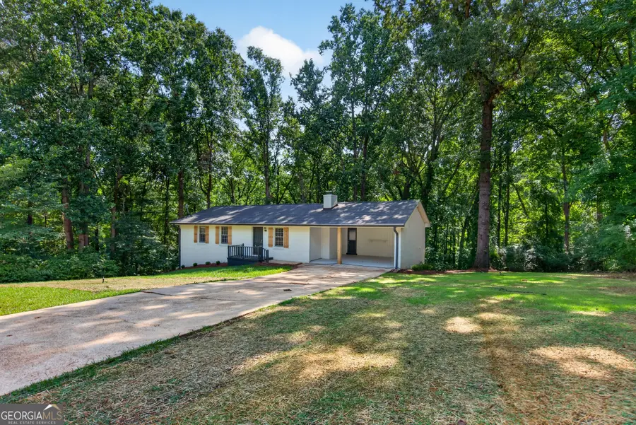 126 N Lake Drive, Lagrange, GA 30240 - #2