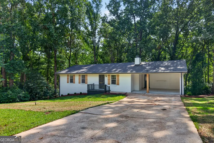 126 N Lake Drive, Lagrange, GA 30240 - #3