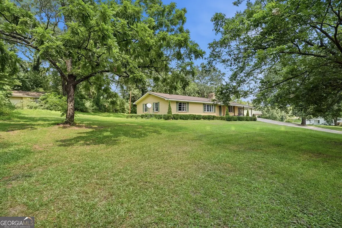 264 School St Street, Gillsville, GA 30543 - #1