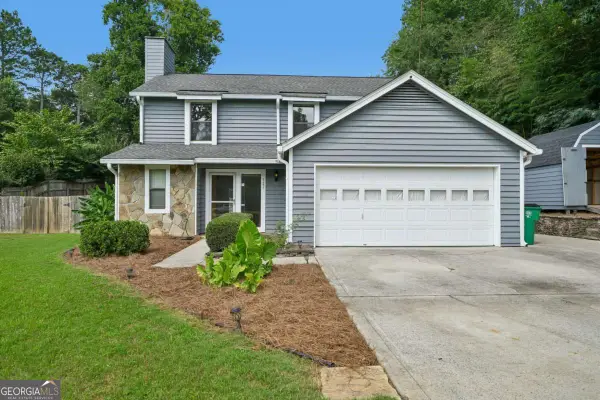 527 Paden Drive, Lawrenceville, GA 30044