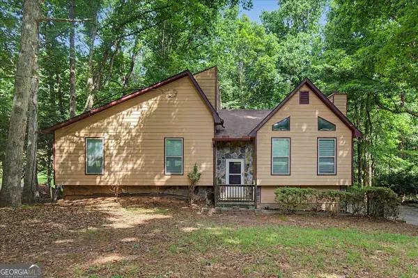 380 N Victoria Road, Woodstock, GA 30189