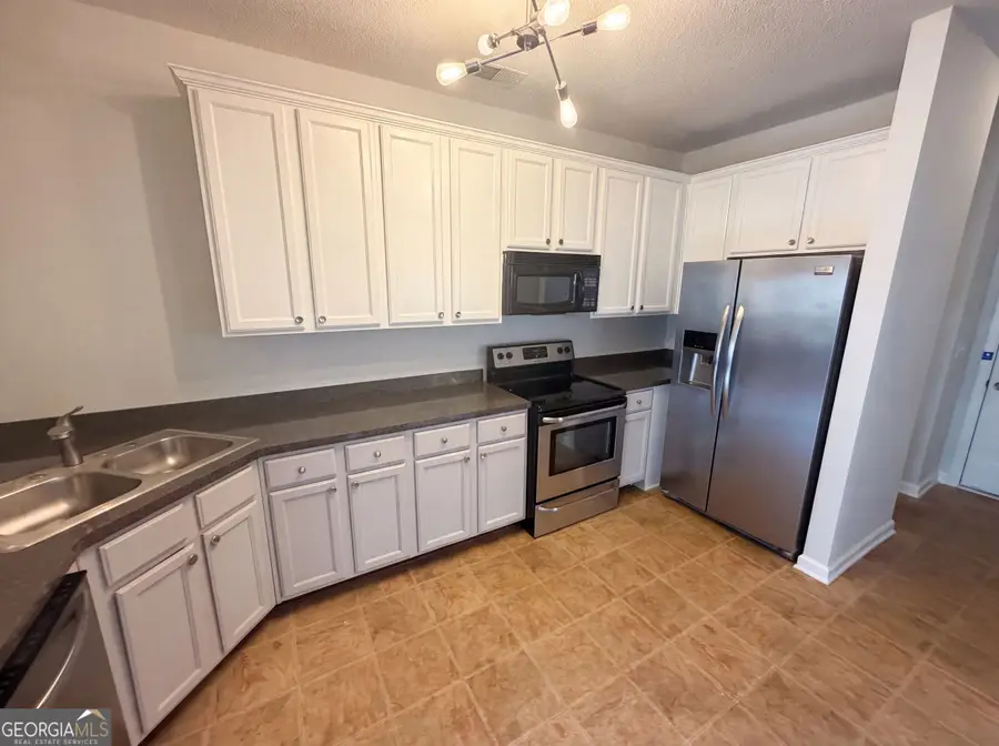 7553 Rutgers Circle, Fairburn, GA 30213 - #2