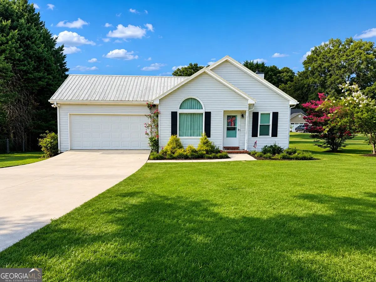 470 Hammond Road, Statham, GA 30666 - #1