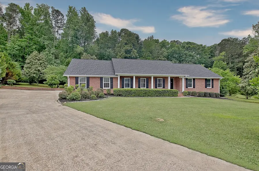 105 Walden Way, Fayetteville, GA 30214 - #3