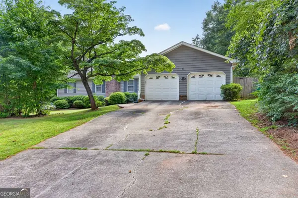 1561 Bentwood Drive Sw, Lilburn, GA 30047