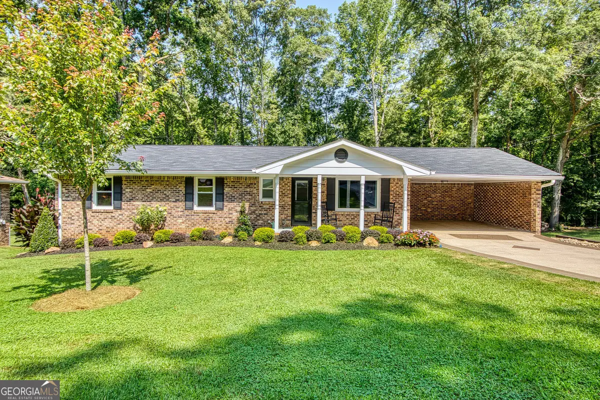 27 Lynhaven Dr, Newnan, GA 30263 - #1