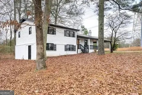 3918 Sherwood Drive, Douglasville, GA 30135 - #2