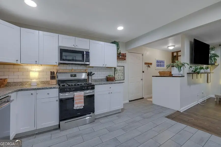 647 Alfred Road Nw, Atlanta, GA 30331 - #3