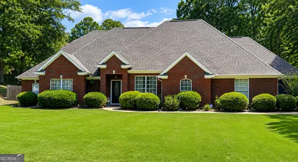 104 N 26th Avenue, lanett, AL 36863