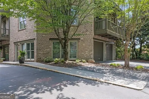 120 Green Oak Drive #UNIT 3, Roswell, GA 30075