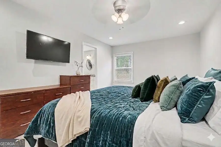 2857 Diana Drive Sw, Atlanta, GA 30315 - #2