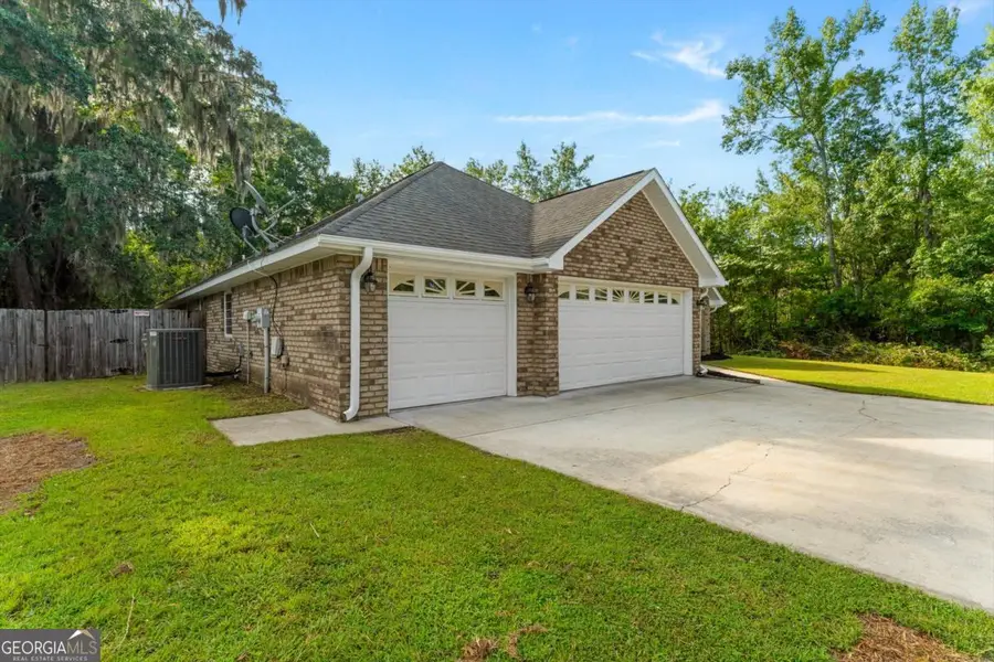 270 Sassafras Lane, Midway, GA 31320 - #3