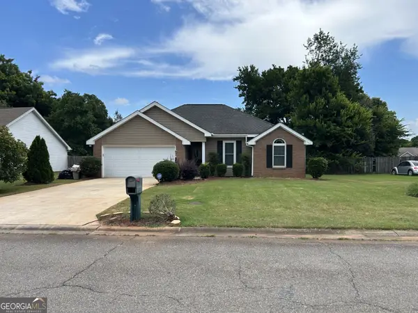 215 Wrasling Way, Bonaire, GA 31005