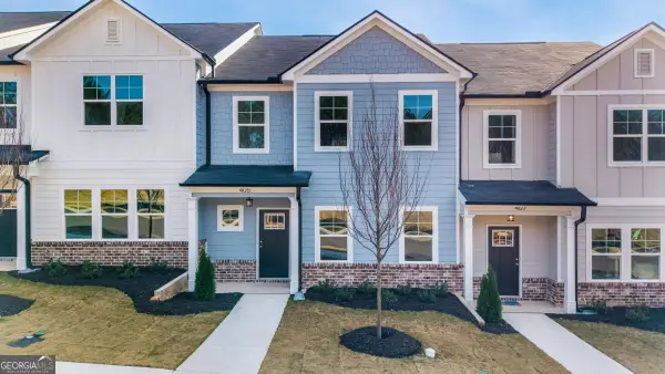 405 Whitehorse Way #40, Conyers, GA 30094