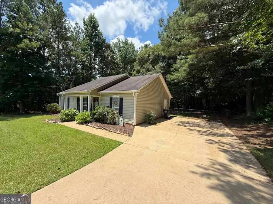 425 Hampton Green Drive, Lagrange, GA 30240 - #2