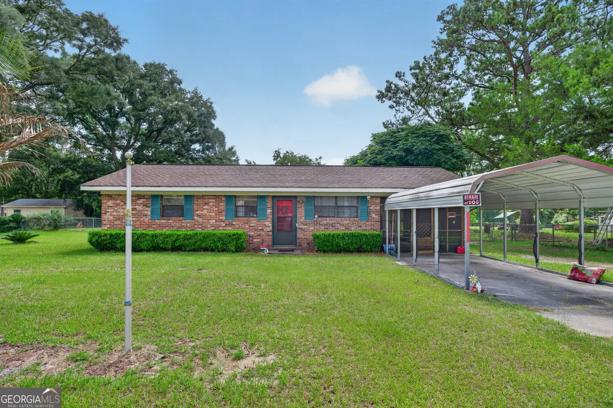 137 Timber Lane, Waycross, GA 31503 - #1