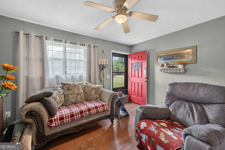 137 Timber Lane, Waycross, GA 31503 - #3