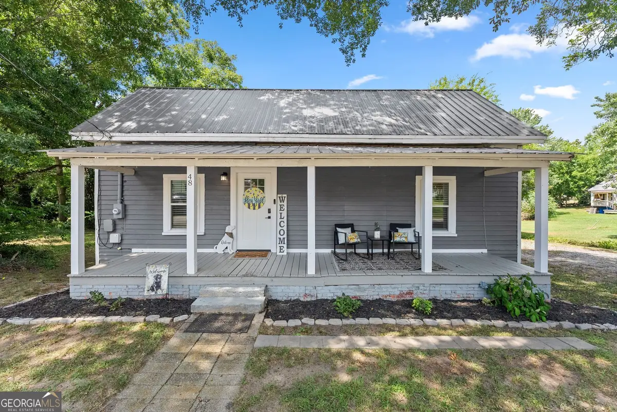 48 Chestnut Street, Commerce, GA 30529 - #1