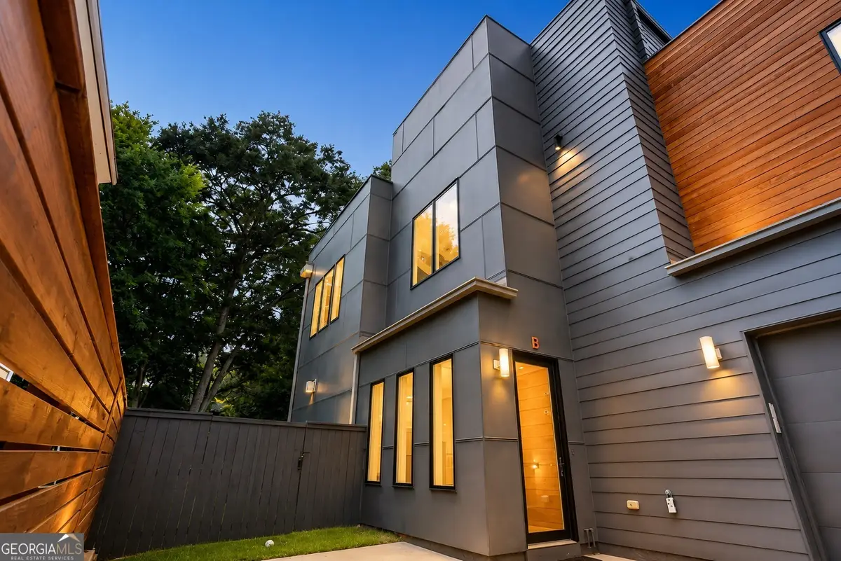 244 Locust Street Ne #B, Atlanta, GA 30317 - #1