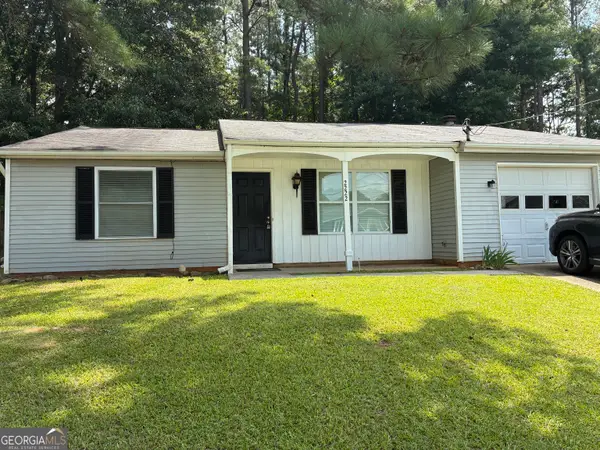 2222 Scarbrough Drive, Stone Mountain, GA 30088
